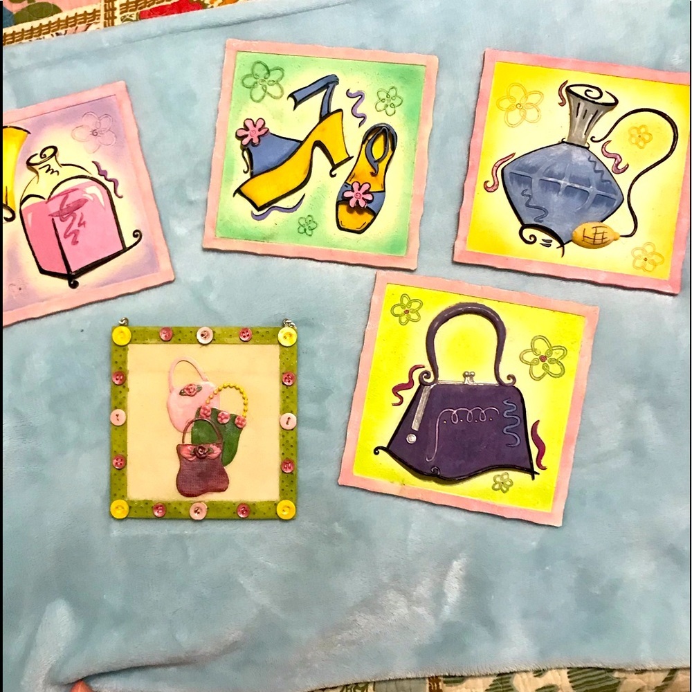 Shabby Chic plaster wall hangings